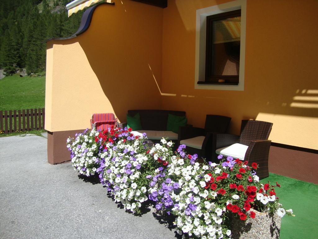 Haus Sonnschein Sölden Exterior foto
